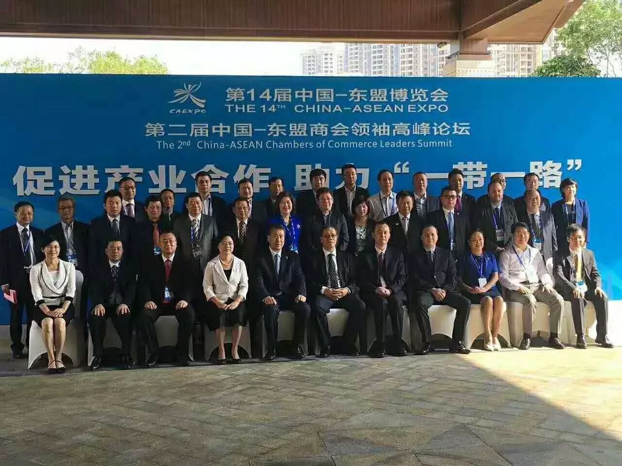 ȫ������������ϯ����(������5)������׳������������ϯ�¸�(������6)��j9���ʼ��Ŷ��³�֣����(������3)�ȼα���Ӱ